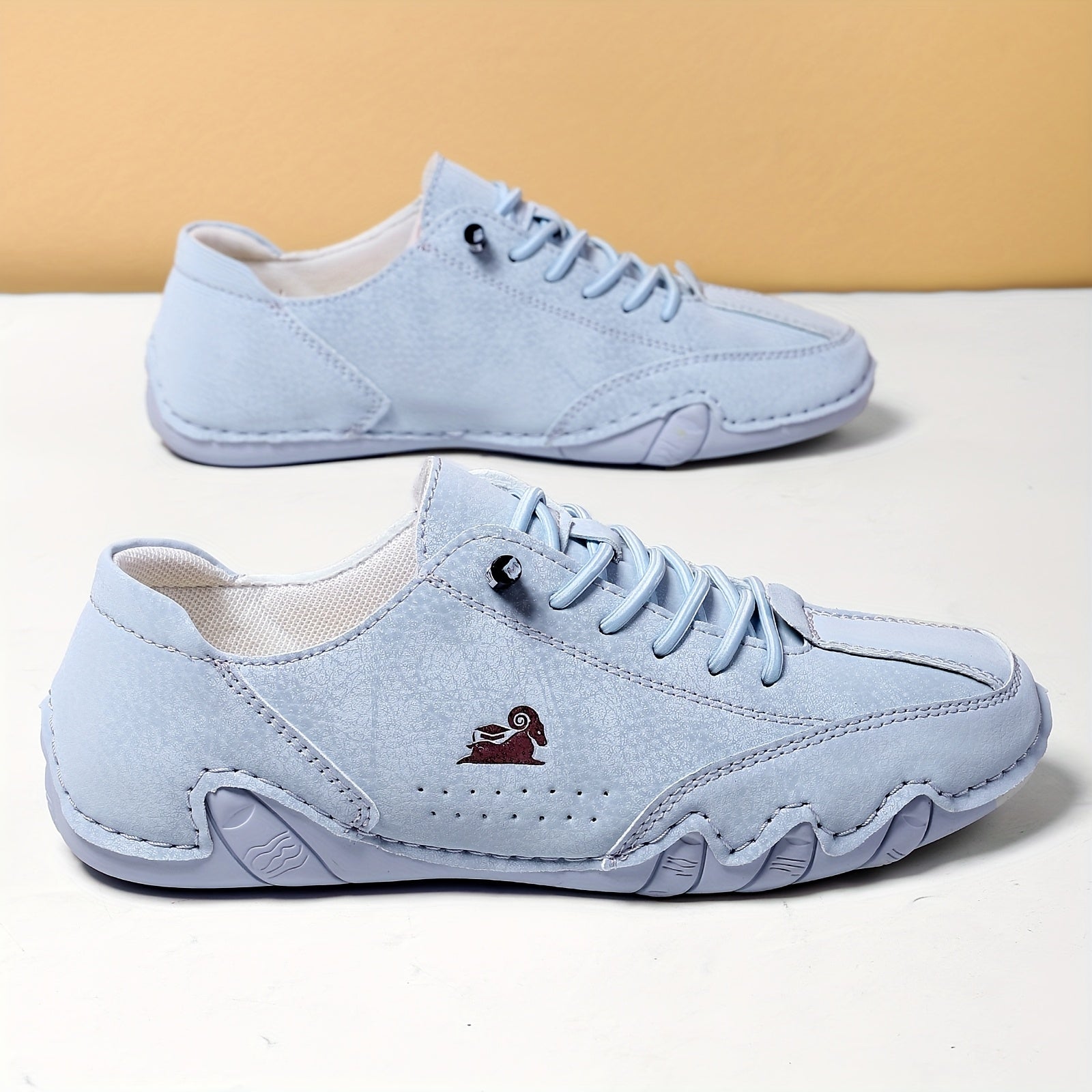 Women's Easygoing Comfort Sneakers - Milo