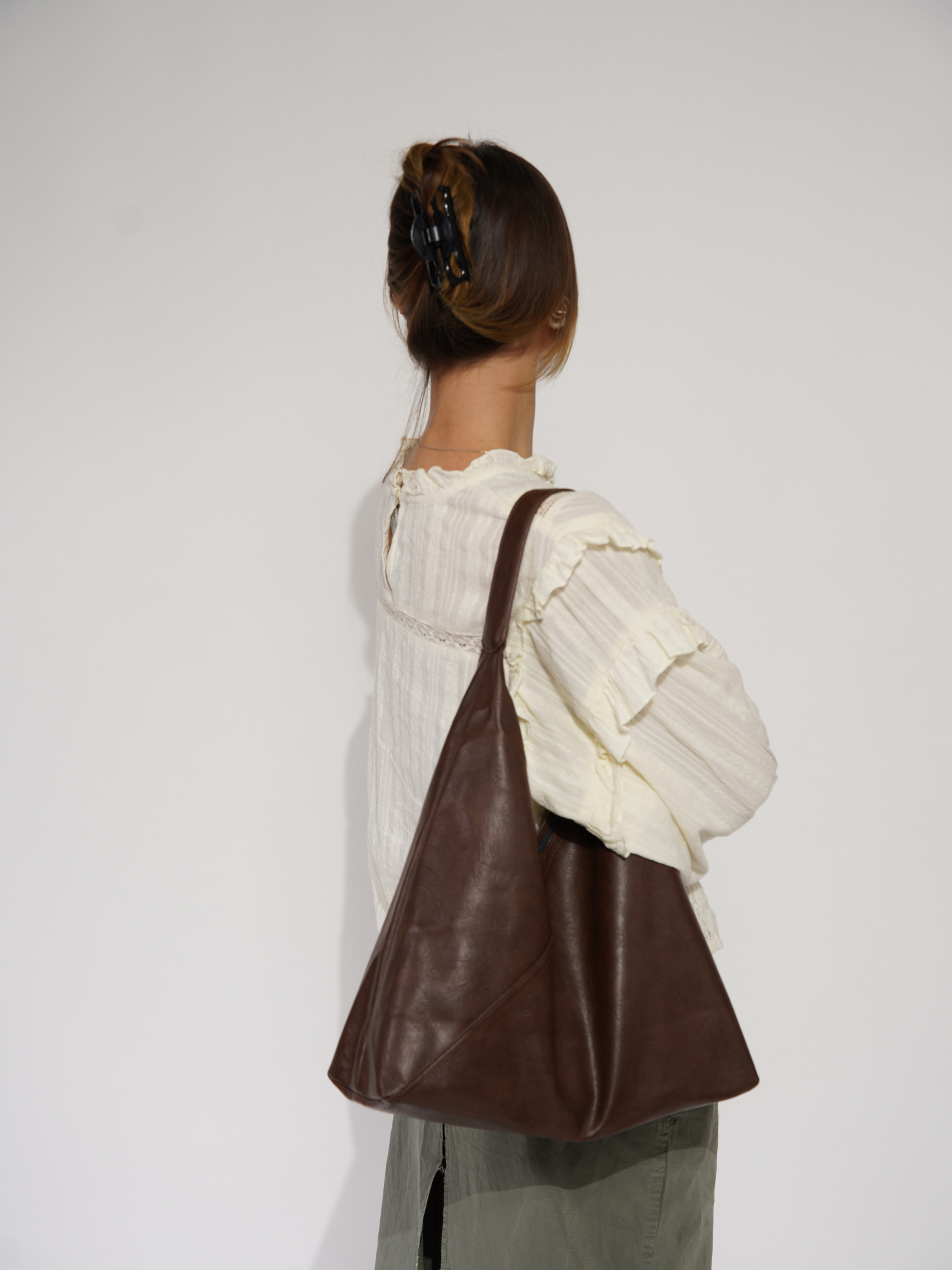 Everyday Shoulder Bag | Zephyra