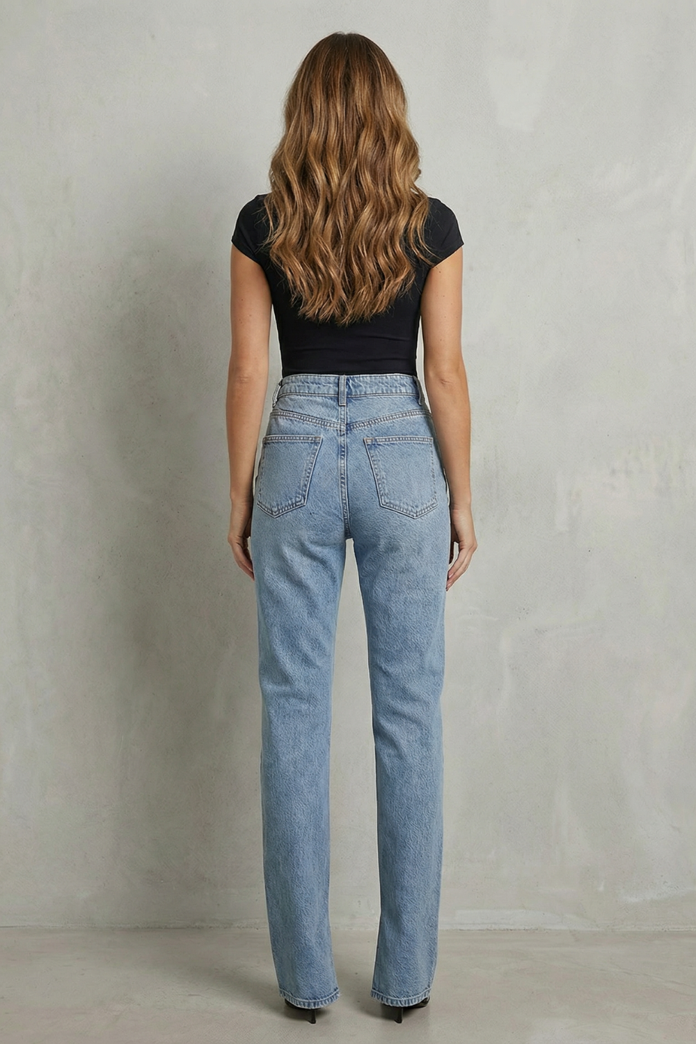 Women's High Rise Flare Jeans in Blue Tint - Quessane