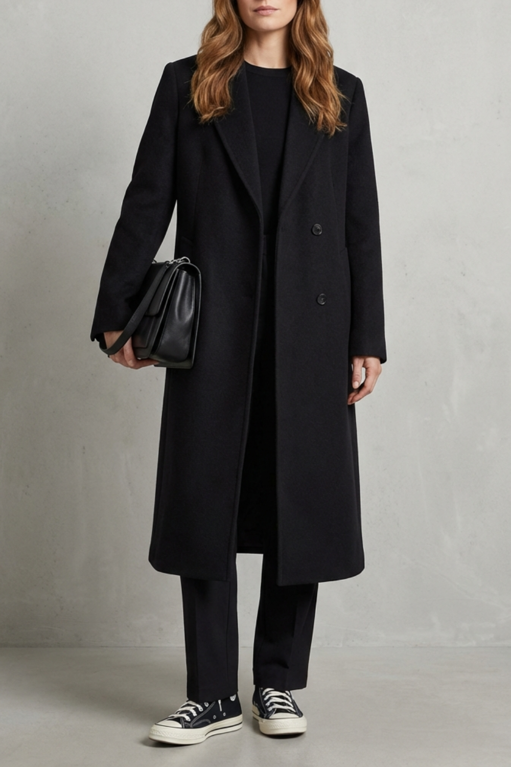 Women's Hepburn Wool Overcoat in Herringbone Weave - Avenza
