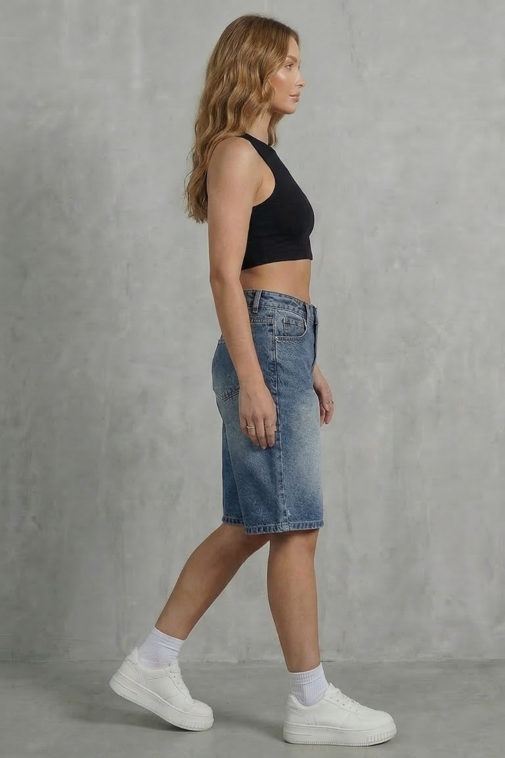 Women's High Rise Denim Shorts in Vintage Wash - Adelise