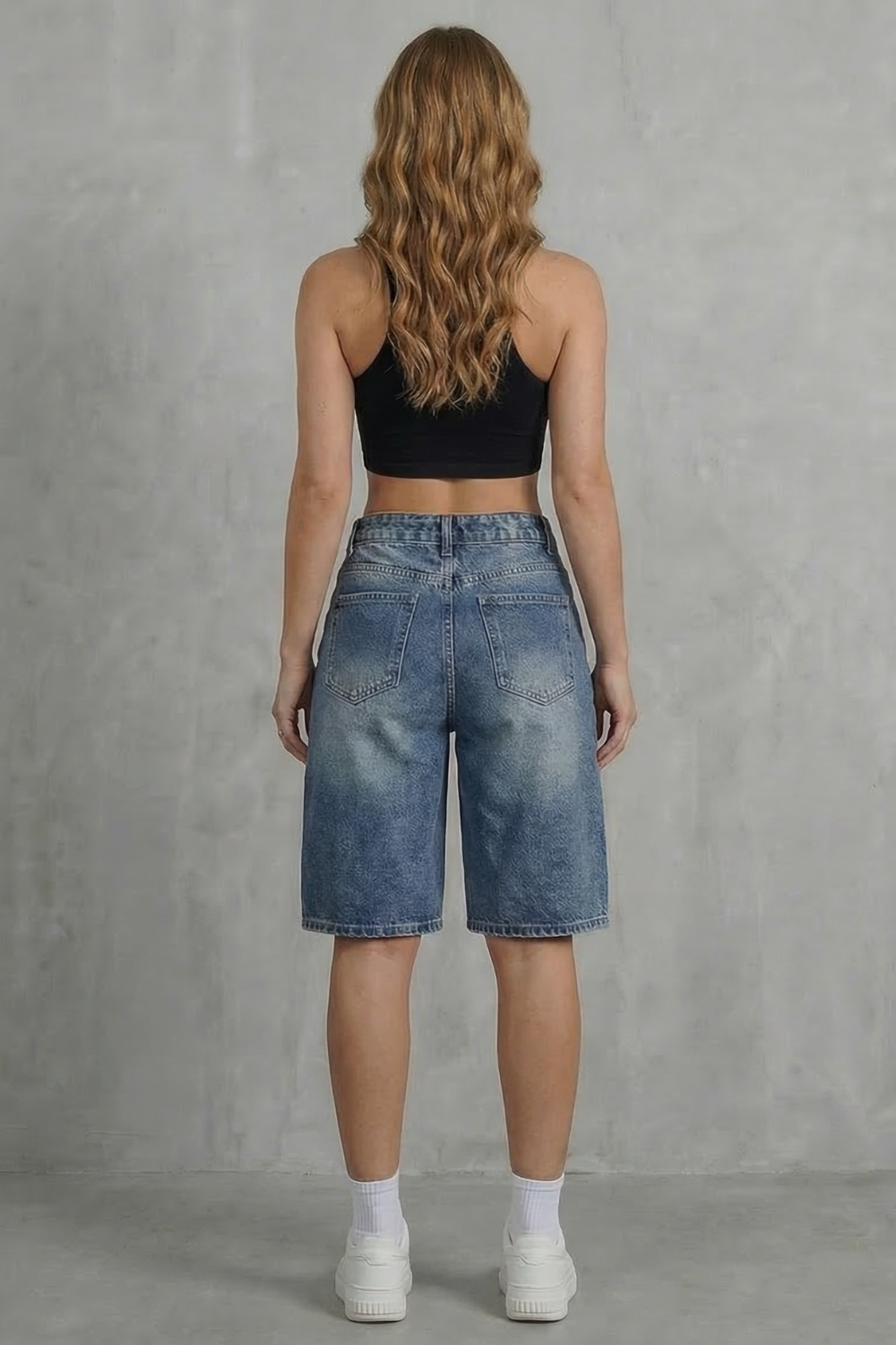 Women's High Rise Denim Shorts in Vintage Wash - Adelise