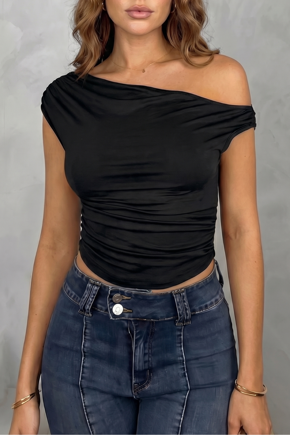 Women's Ruched One-Shoulder Top - Sanvienne