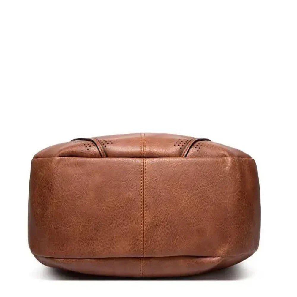 Women's Vintage Leather Shoulder Bag | Brunhilde