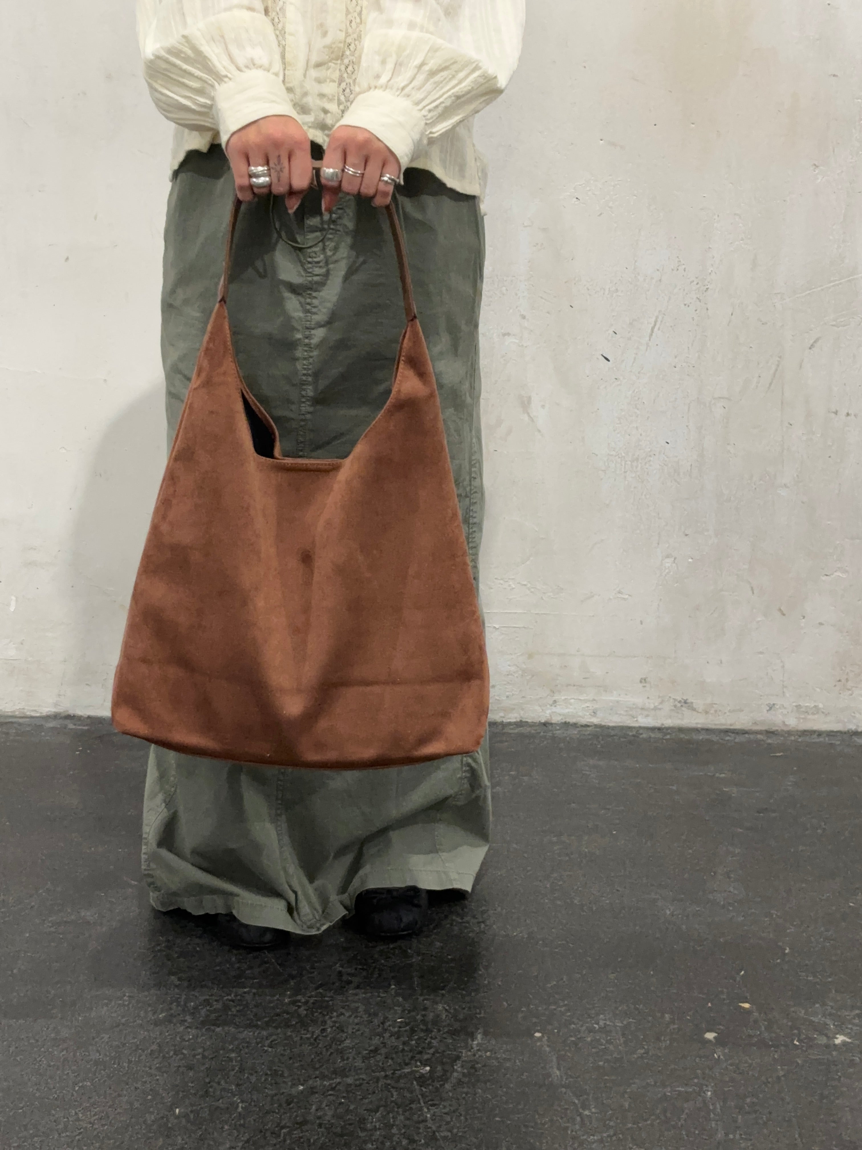 Suede Everyday Tote | Quinn
