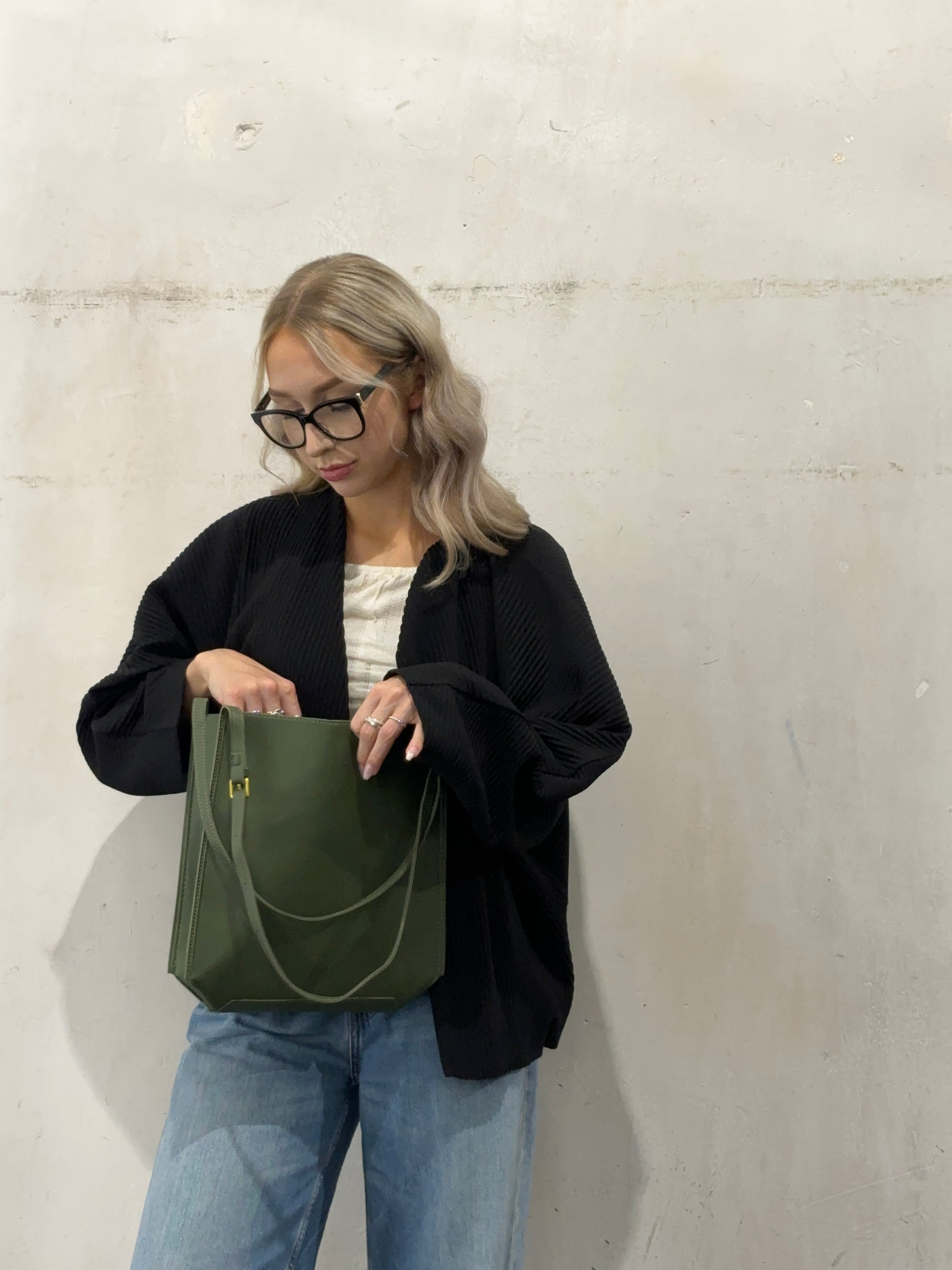 Everyday Elegance Shoulder Bag | Gwyneira