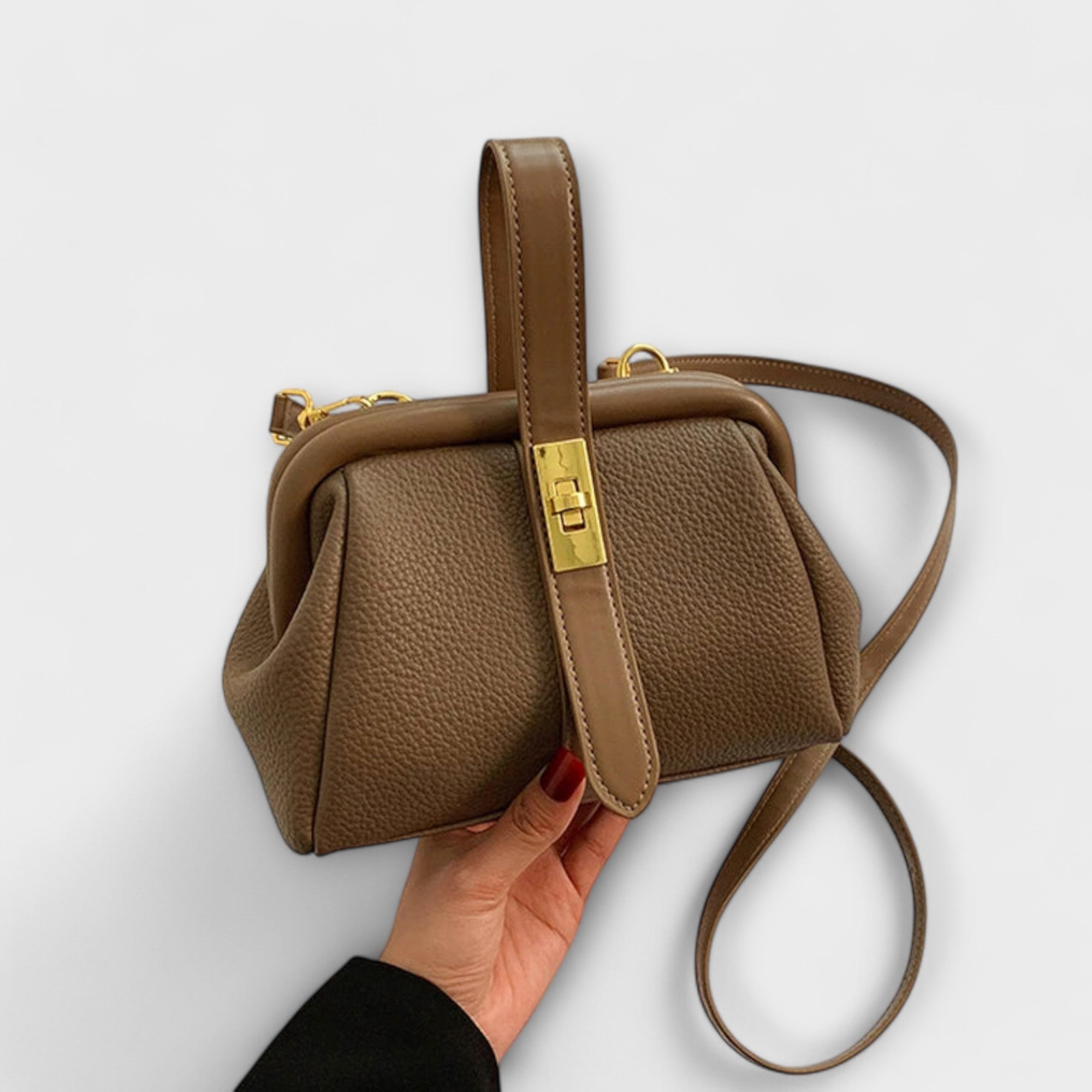 Women's Retro Crossbody Bag – Vintage Style | Maelis