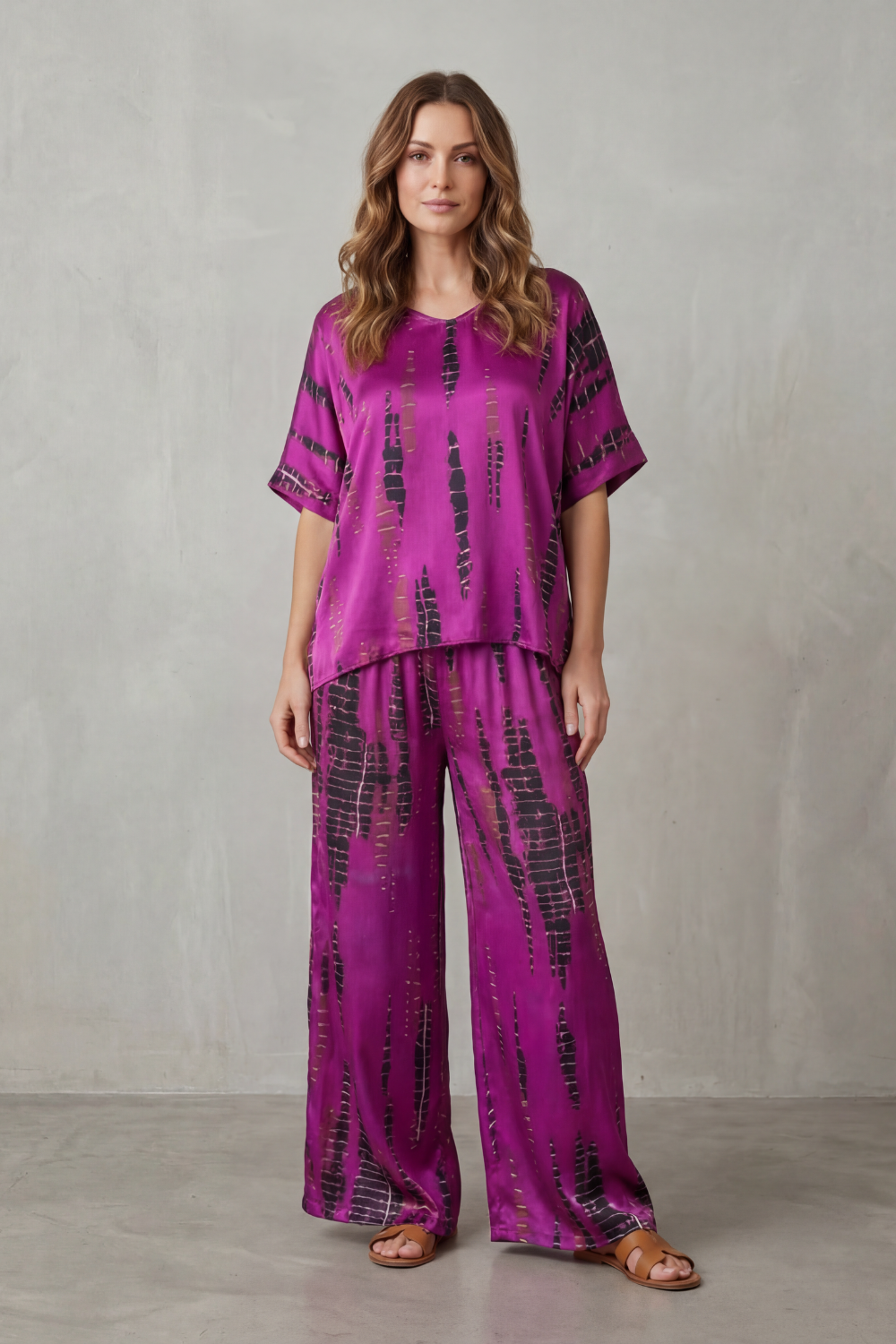 White colorway of the abstract print lounge set, full-length view