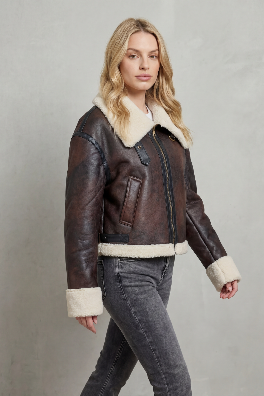 Women's Cropped Aviator Jacket with Shearling Trim - Mirevola