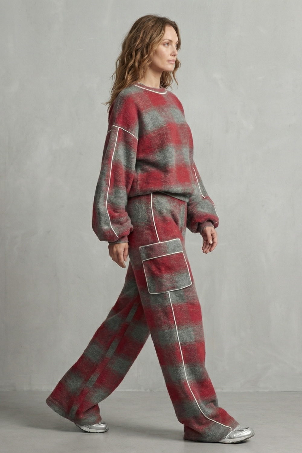Back view of the distressed plaid two-piece streetwear set