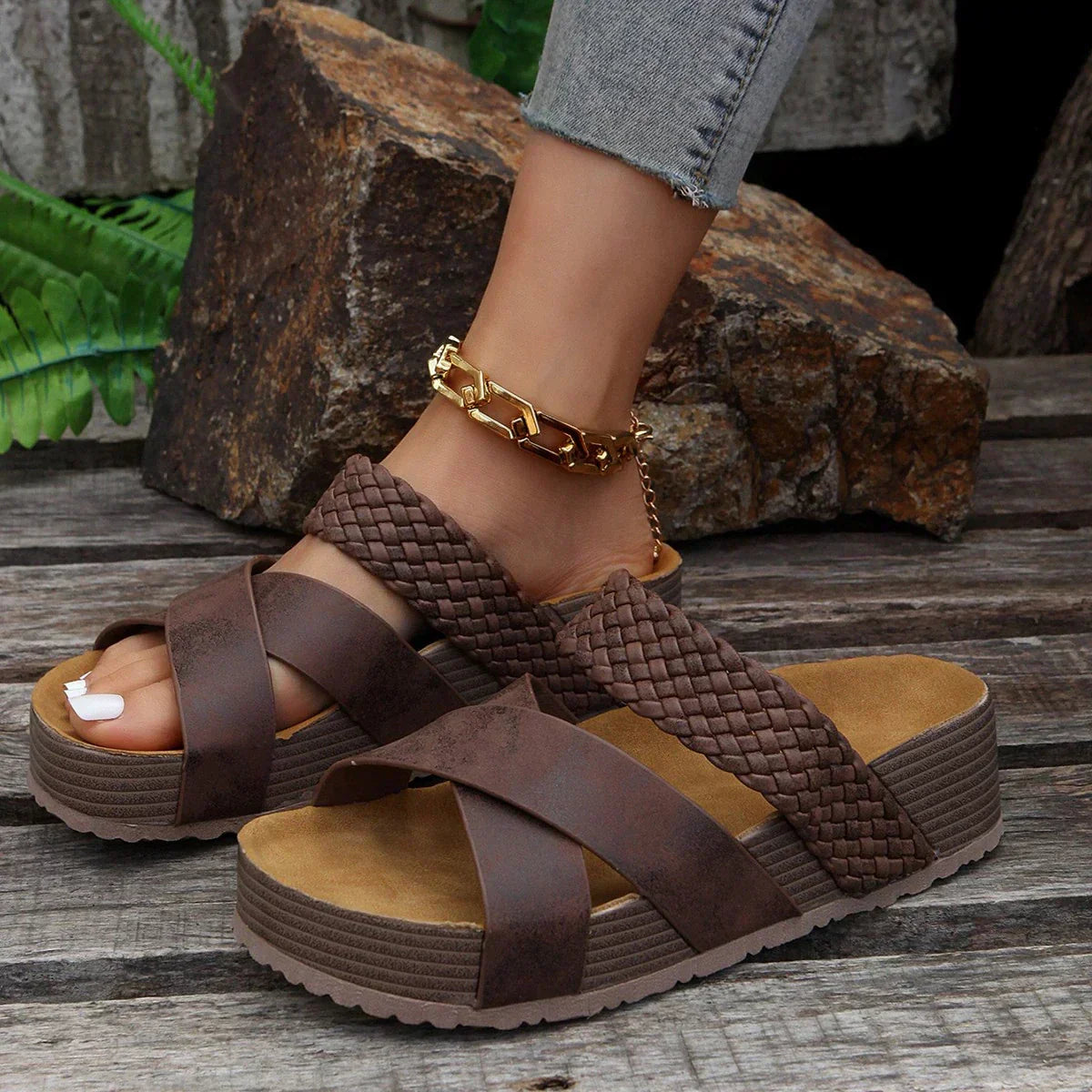 Women's Chic Cozy Comfort Sandals - Nikki
