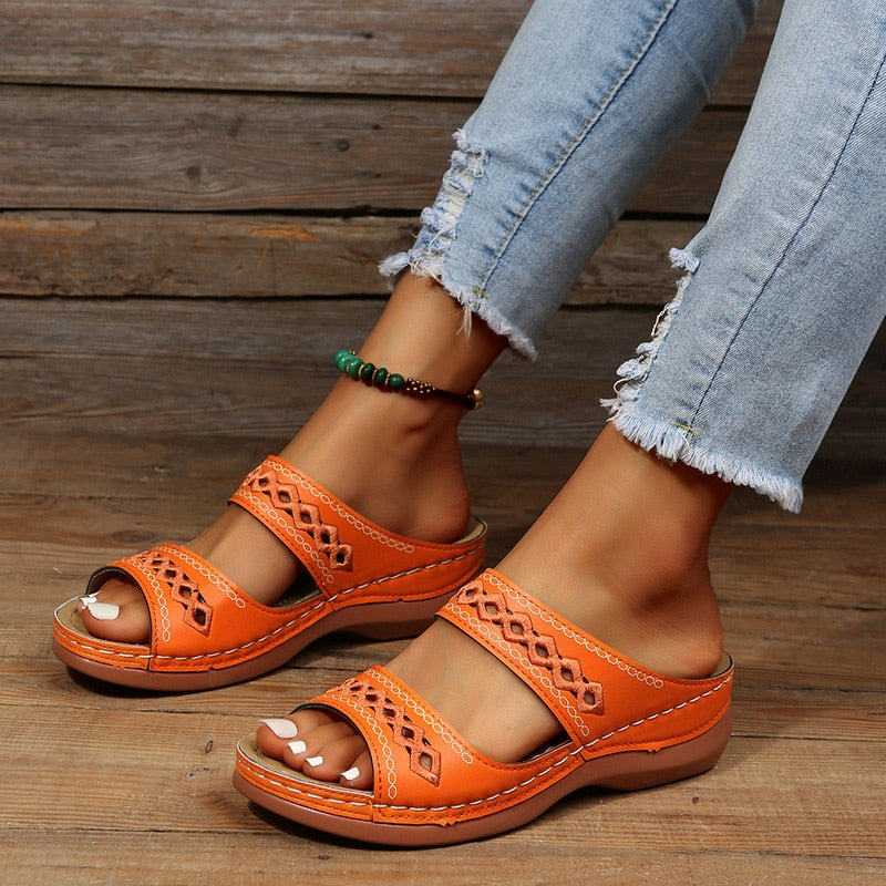 Women's Cushioned Comfort Sandals - Monta