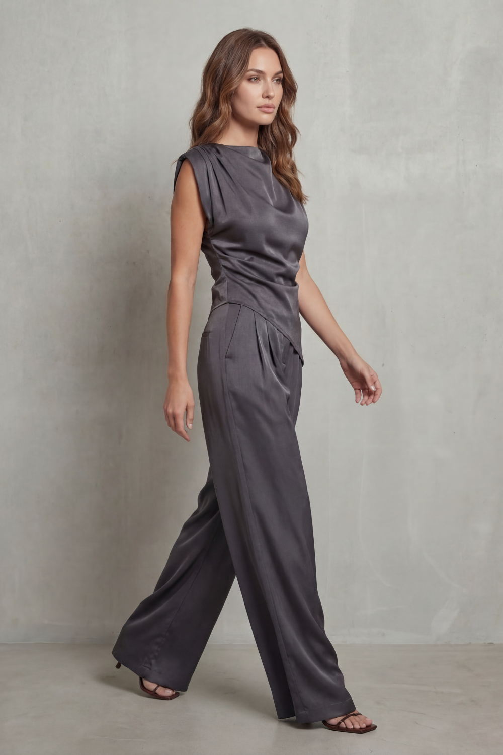 Back view of the minimalist two-piece set