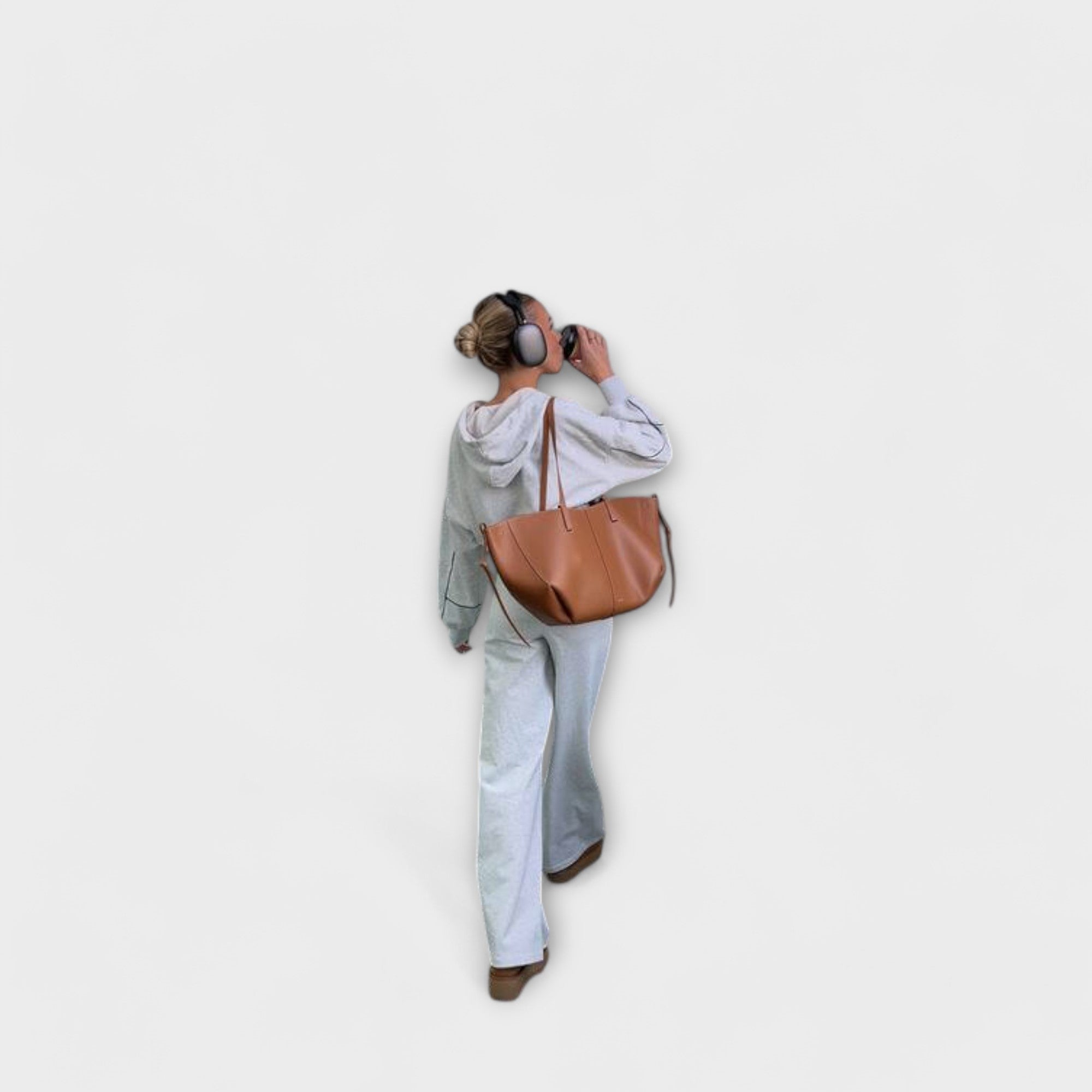 Women's Vintage Leather Tote Bag – Large Everyday Shoulder Bag | Naeva