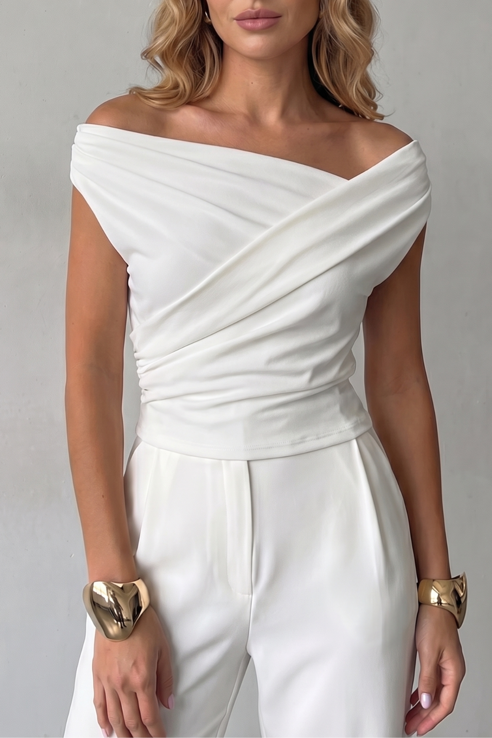 Women's Asymmetrical One-Shoulder Draped Top - Solenne