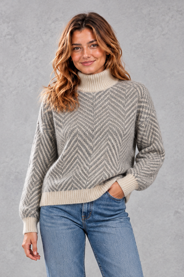 Women's Herringbone Knitted Sweater – Gray