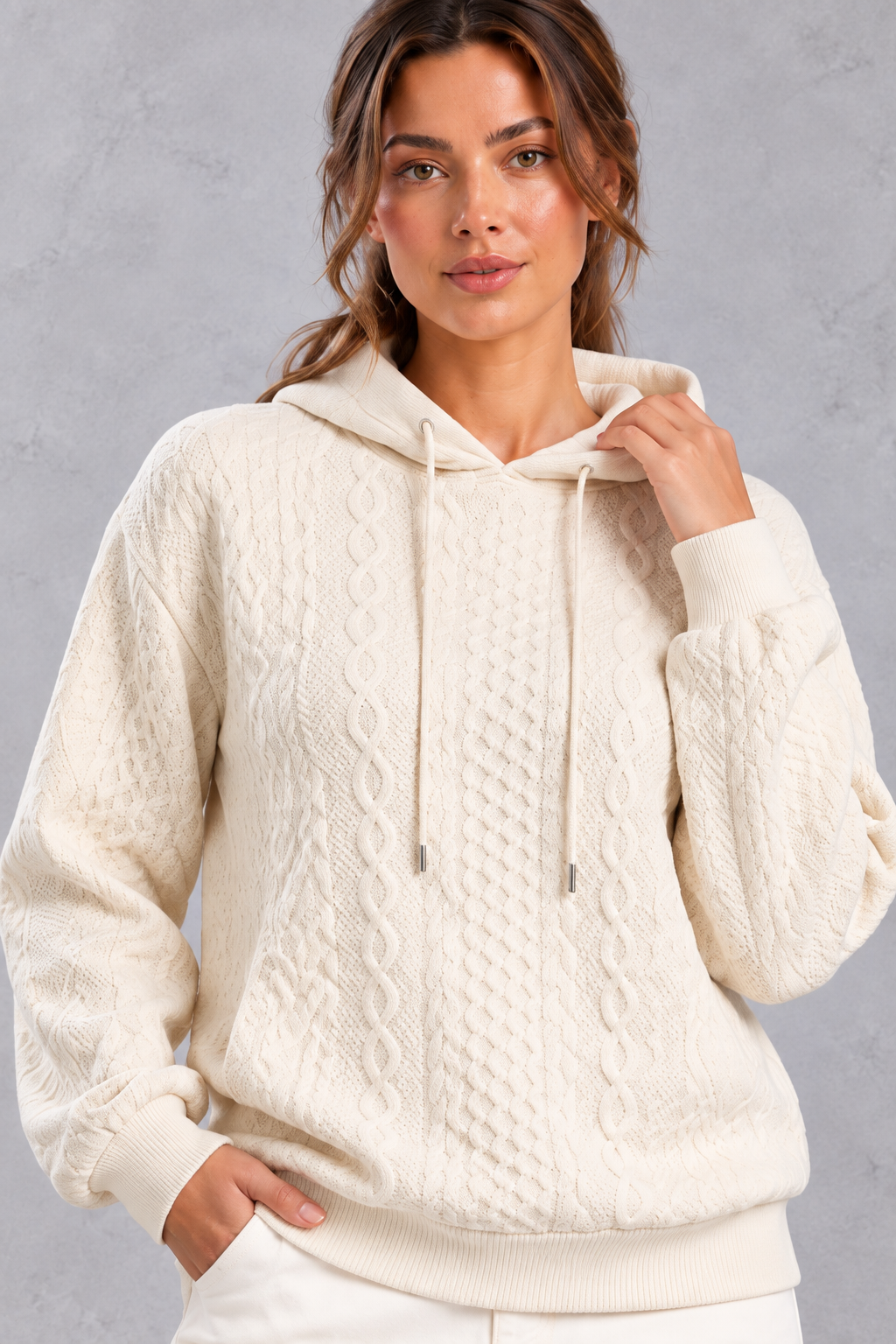 Cable knit hoodie in cream