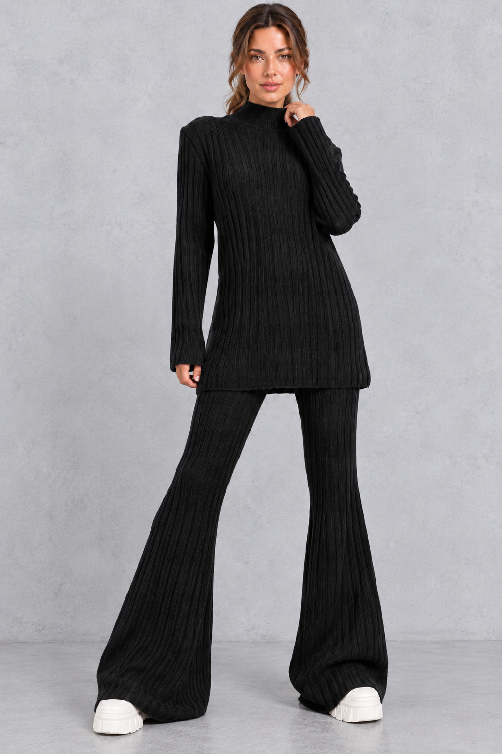 Women's Ribbed Turtleneck & Flared Pants Set – Black