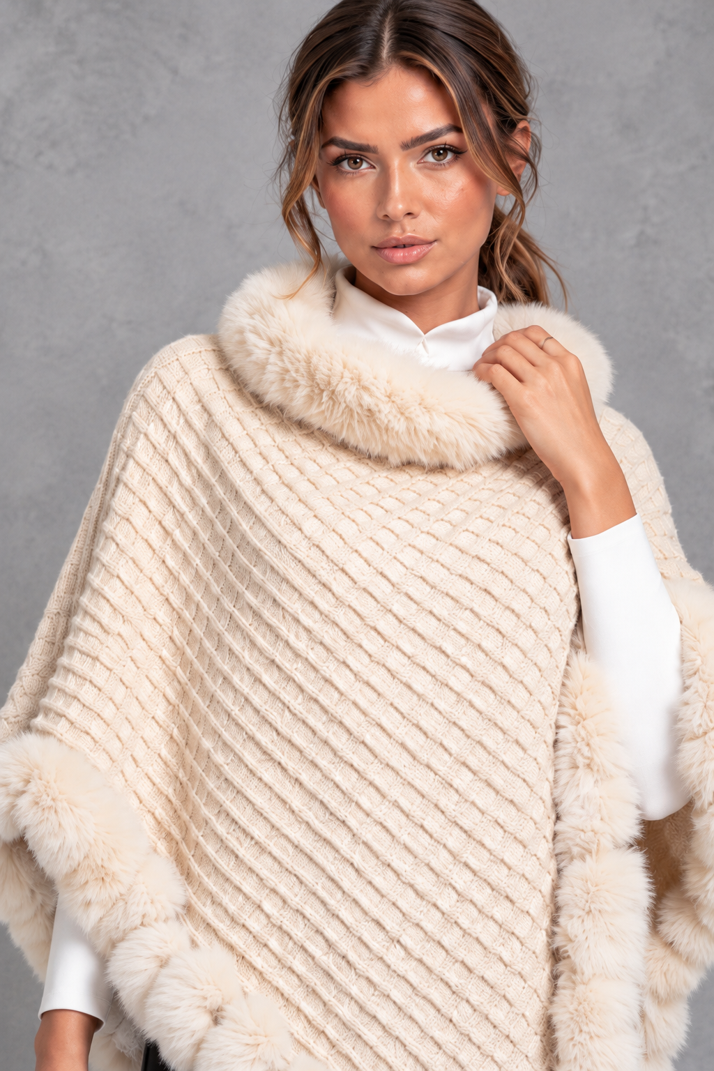 Women's Textured Knitted Poncho – Cream
