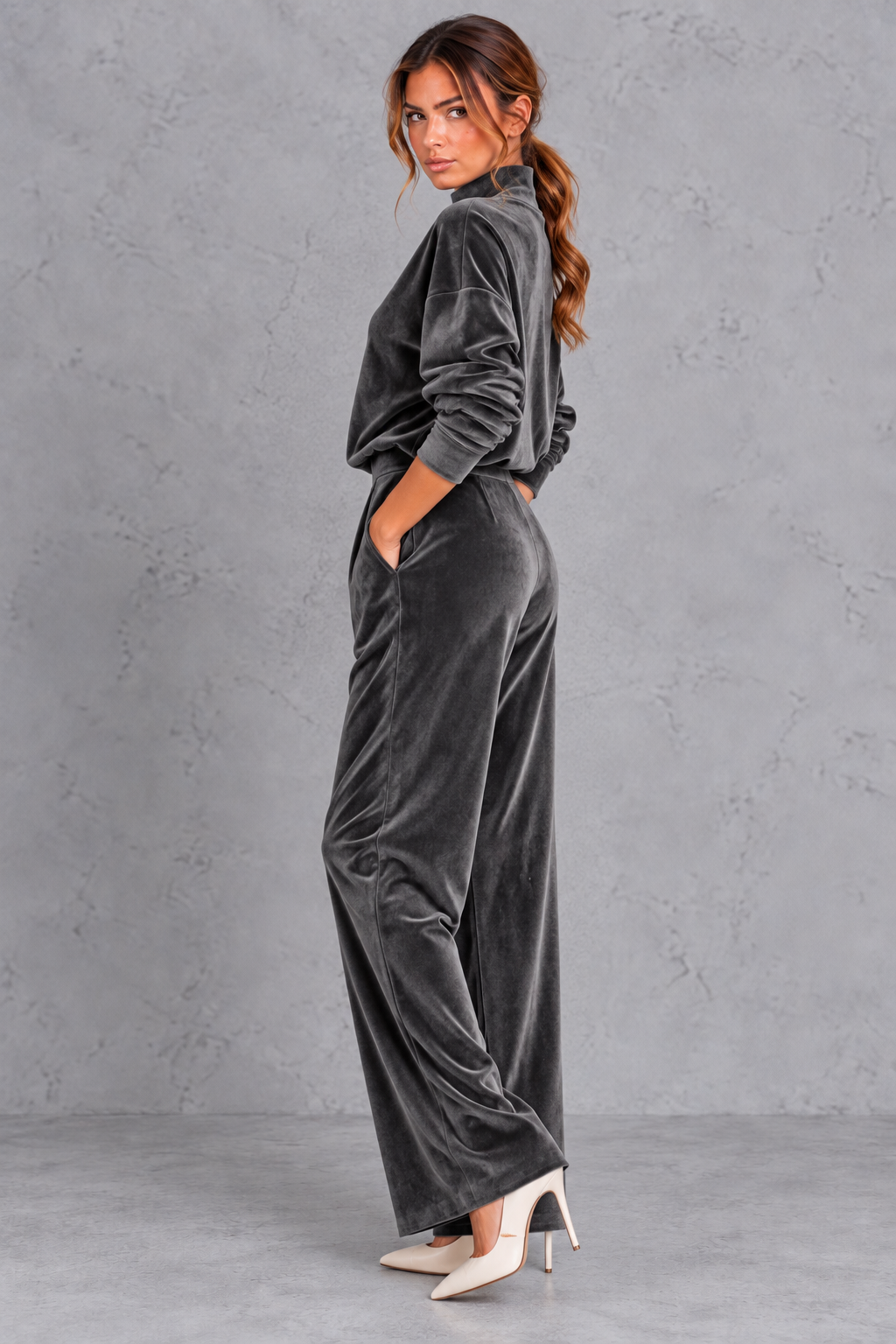 Back view of the velvet high neck top and pants