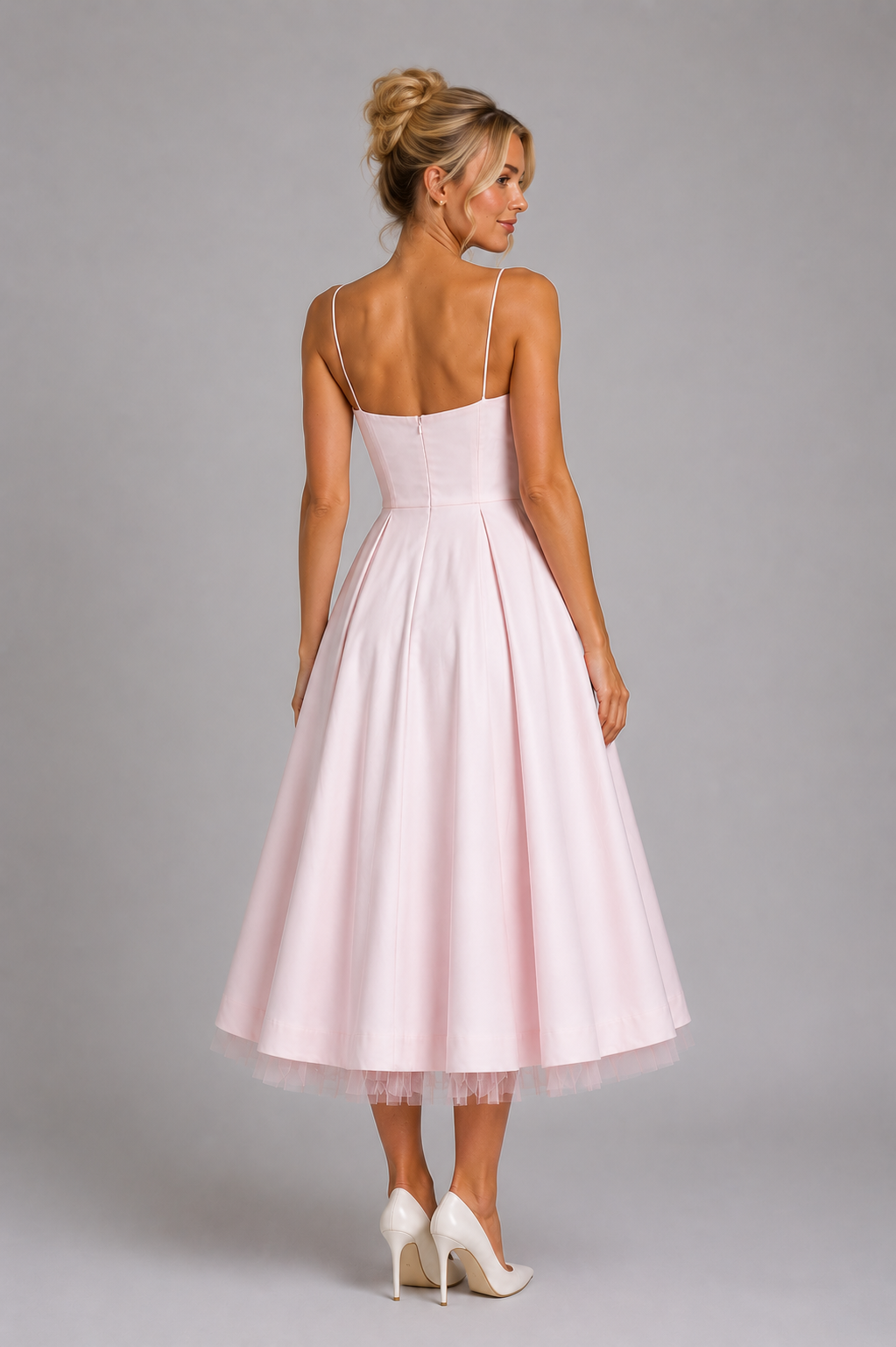 Women’s elegant corset midi dress featuring a structured corset-style bodice, sweetheart neckline, adjustable shoulder straps, and a flowing full midi skirt with soft volume. Designed in a satin-feel fabric for weddings, parties, formal events, and special occasions.