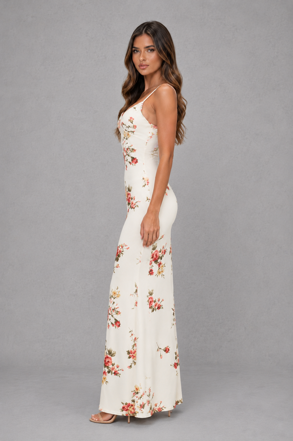 Women’s floral satin-feel maxi dress with adjustable shoulder straps, romantic floral print and a slim flowing full-length silhouette.