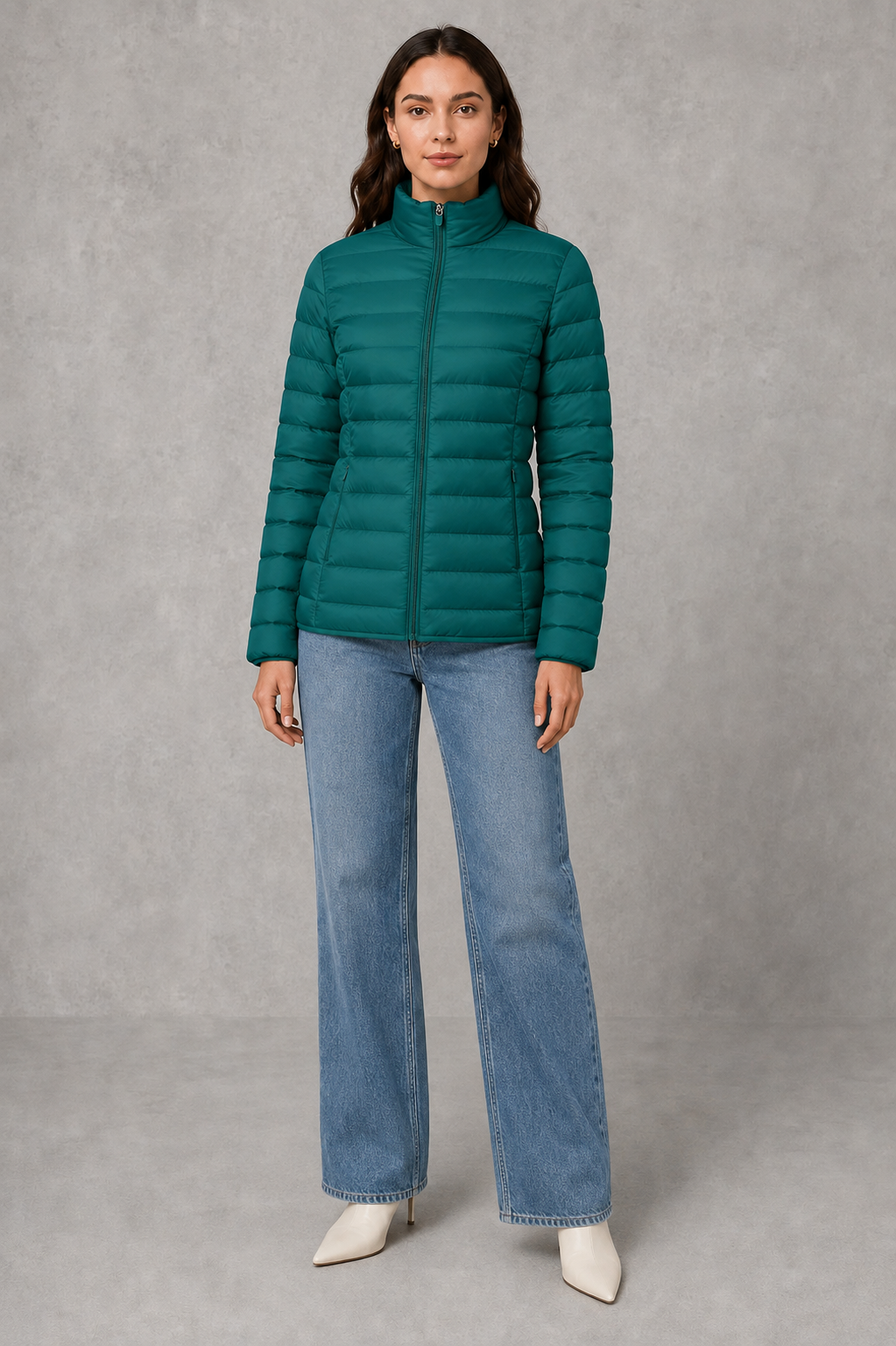 Women’s high neck quilted puffer jacket with horizontal quilting, lightweight insulated padding, zip-front closure, practical pockets, and a streamlined silhouette.