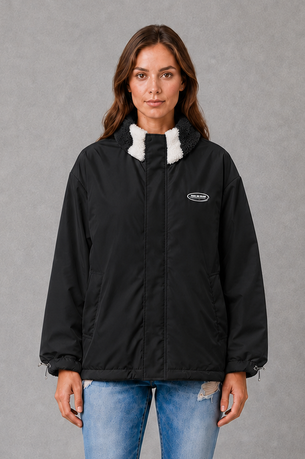Women’s reversible heart print jacket with a lightweight soft-touch construction, feminine silhouette and versatile 2-in-1 design.