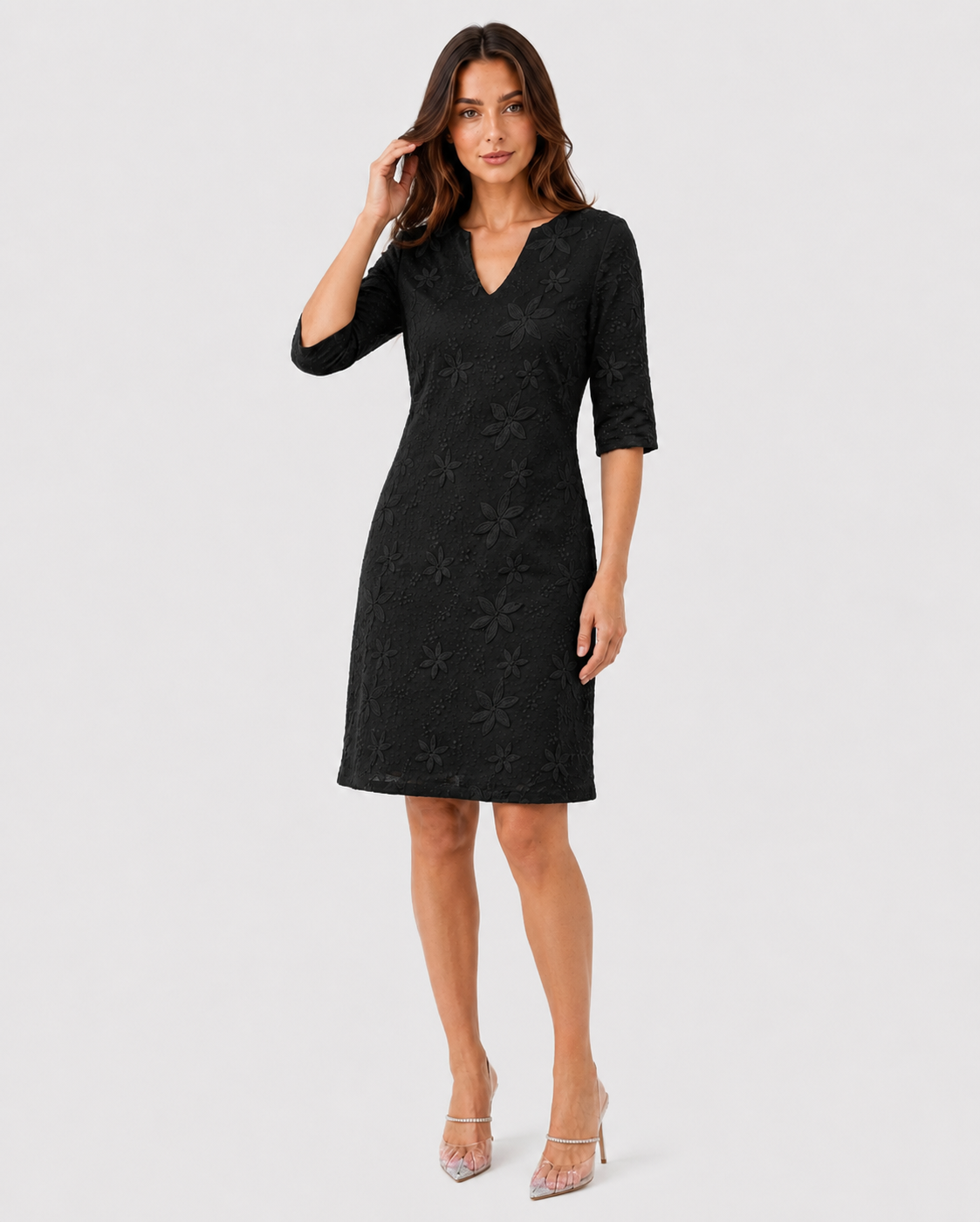 Women’s V-neck floral summer dress featuring a relaxed, loose-fitting silhouette with three-quarter sleeves and a knee-length hem. Made from lightweight, breathable fabric for warm-weather comfort. Available in White, Black, Pink, Blue, and Khaki, in sizes S–5XL.