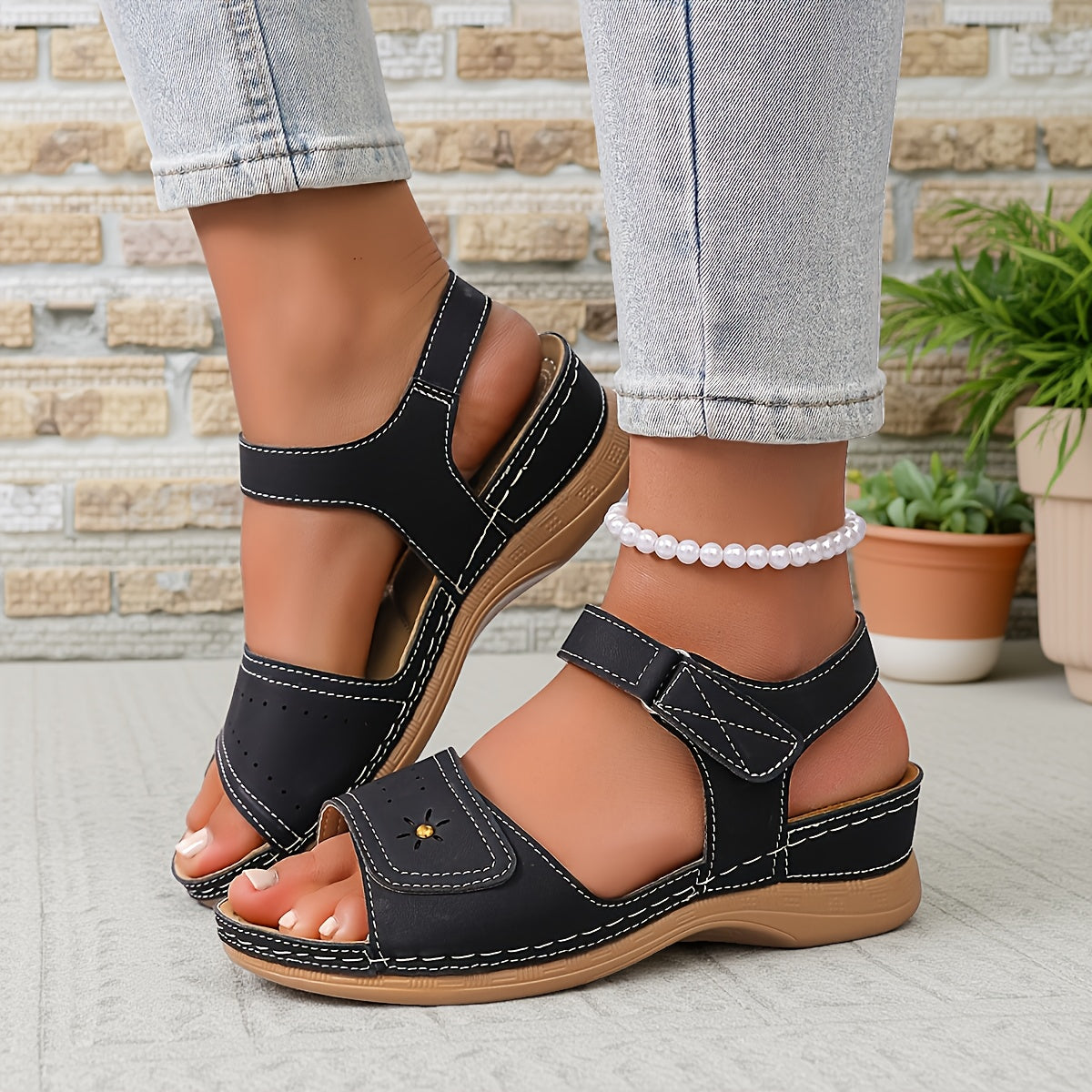 Women's Adjustable Velcro Strap Summer Sandals - Liana
