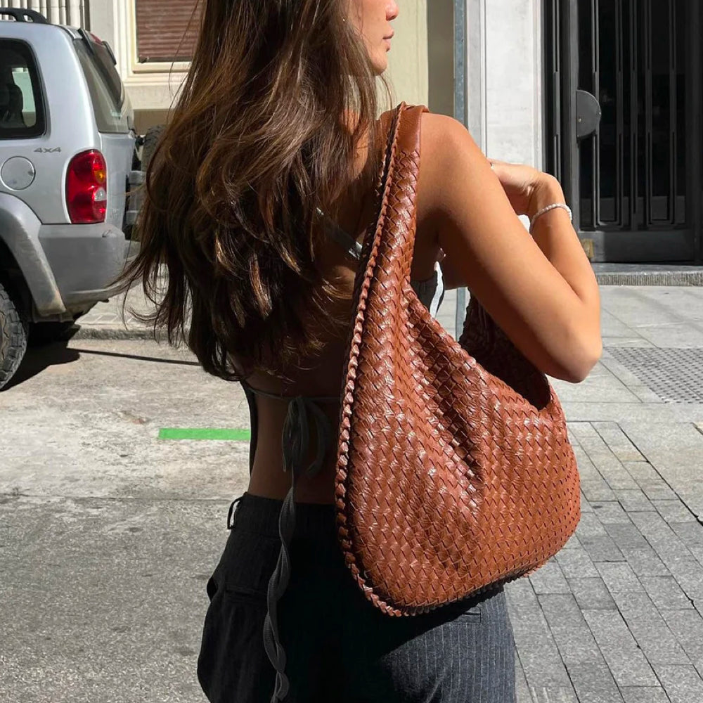 Textured Handbag | Amalia