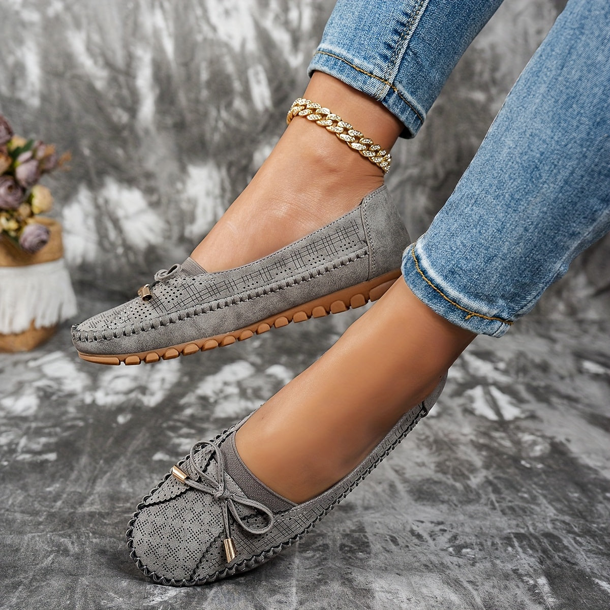 Women's Bow Detail Comfort Loafers - Sabine