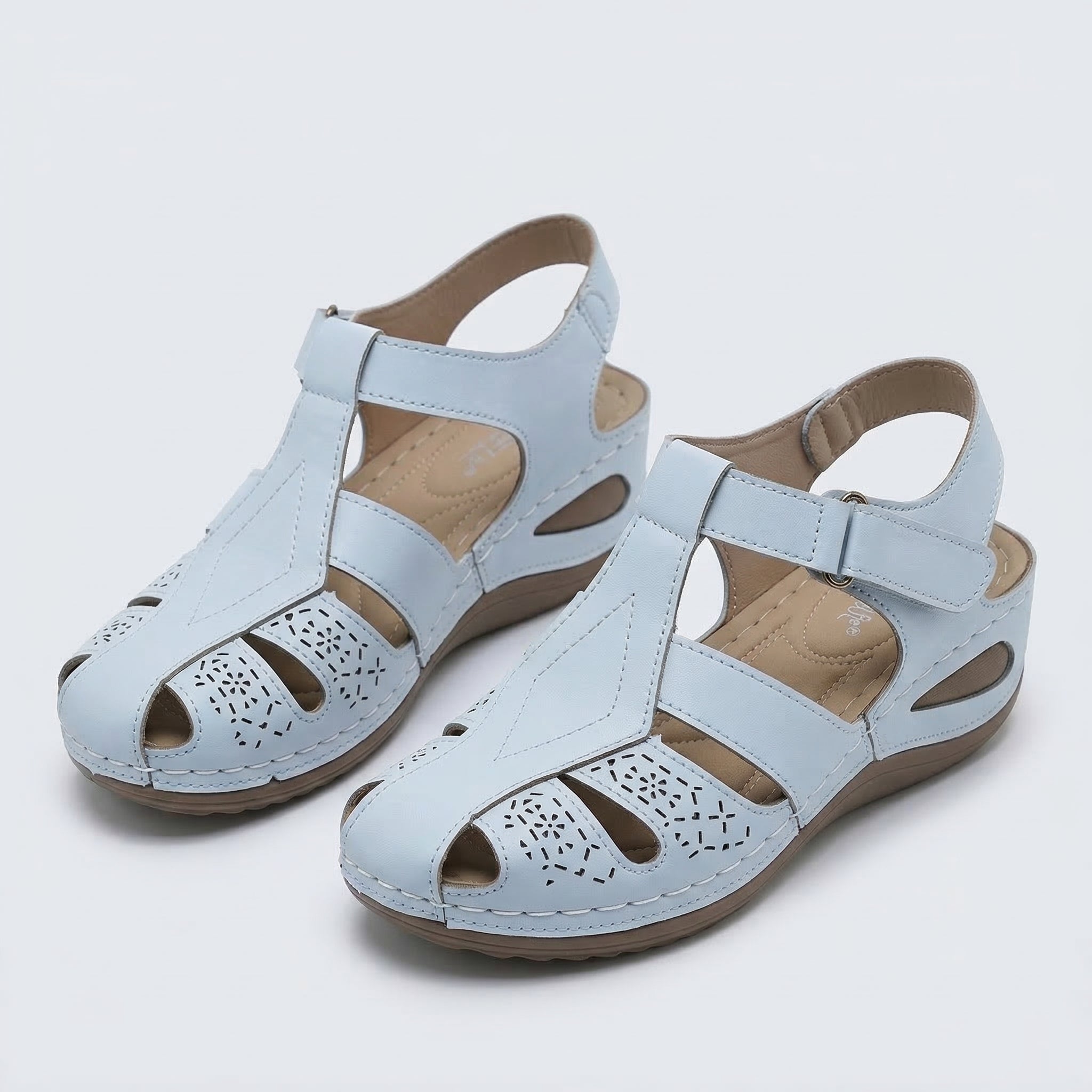 Women's Breezy Lightweight Comfort Sandals - Liva