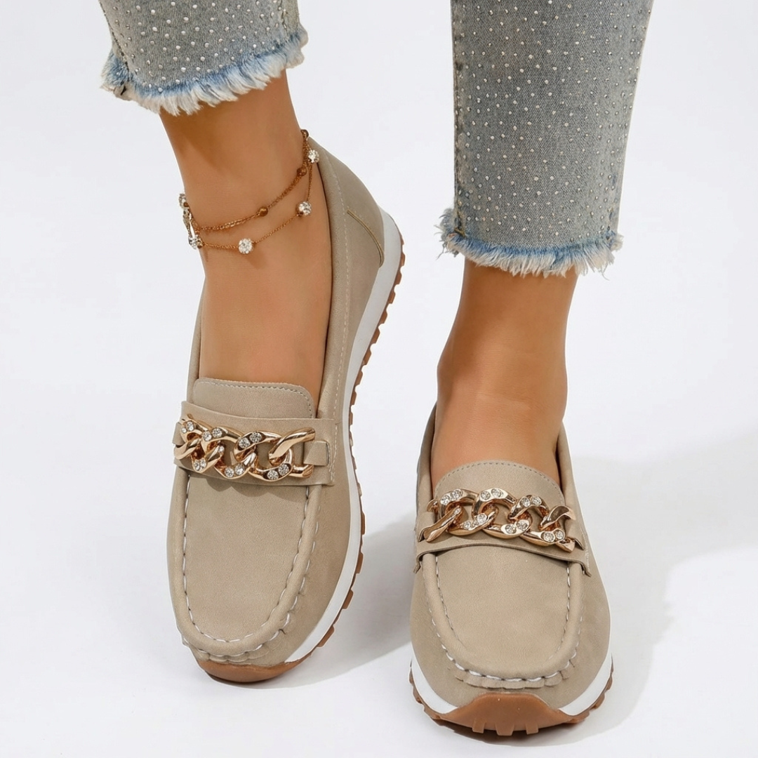 Women’s loafer sneakers with slip-on comfort, lightweight breathable design, cushioned insole, and non-slip sole for everyday wear.