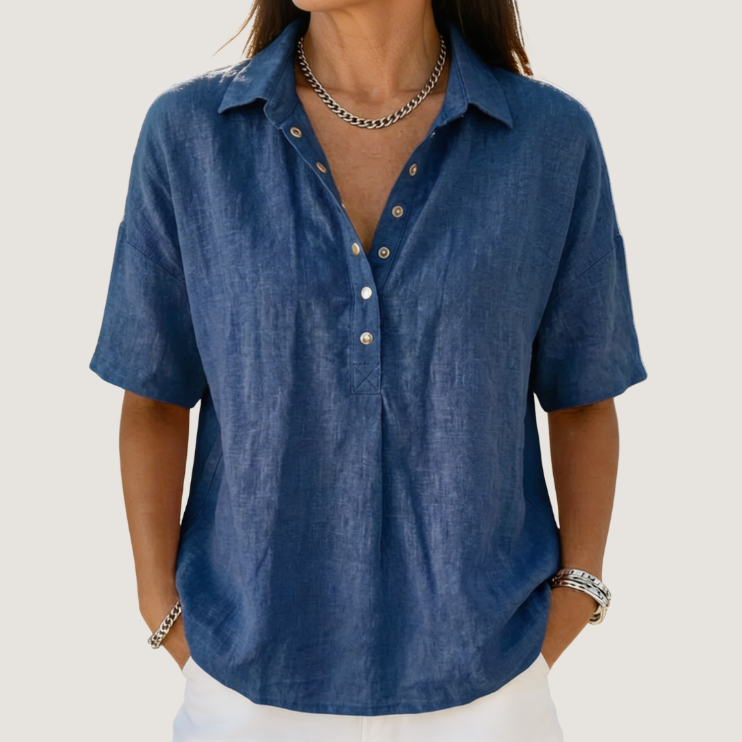 Women’s summer blouse with classic collar, button placket, and relaxed fit, ideal for casual and versatile summer styling.