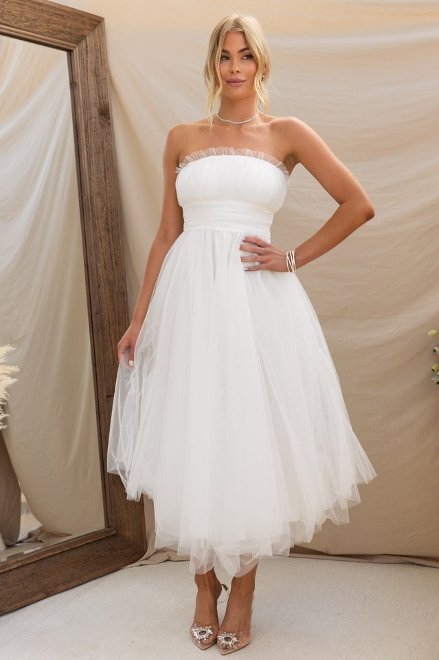 Women’s strapless maxi dress with tulle overlay and padded bust