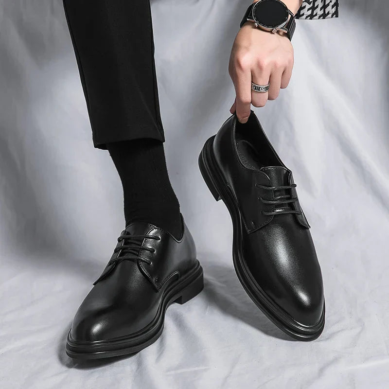 Men’s black derby lace-up shoes with high-gloss finish and sleek design
