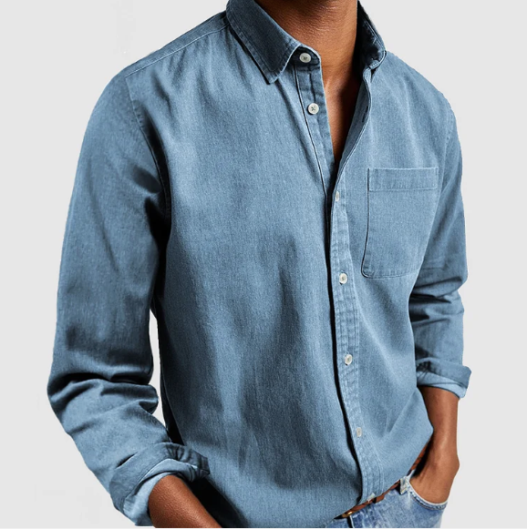 Men's casual denim button-down shirt in soft cotton blend