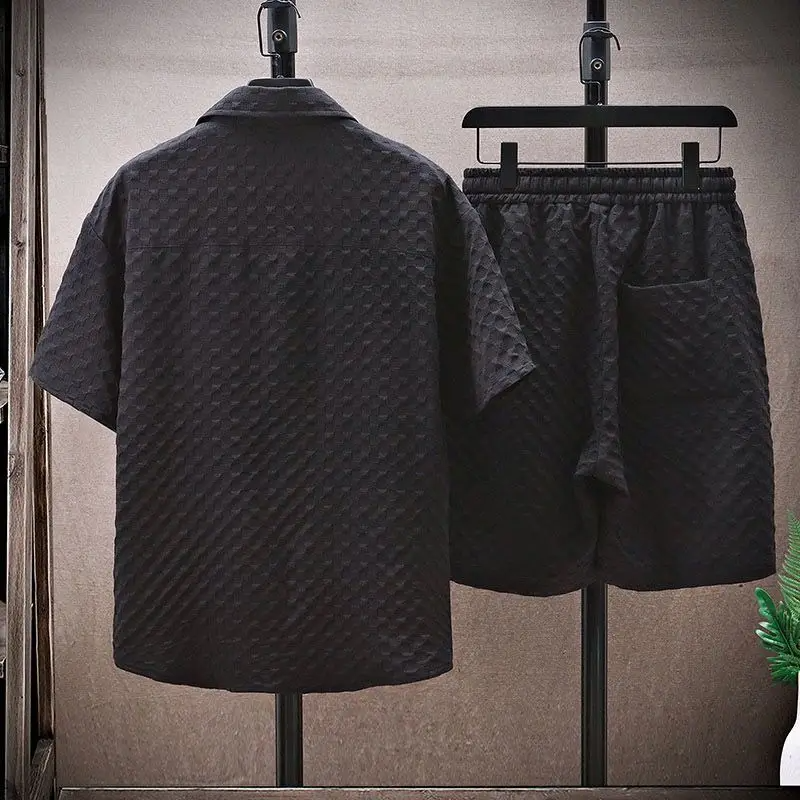 Men’s two piece jacquard texture shirt and shorts set with short sleeve button shirt and elastic drawstring shorts