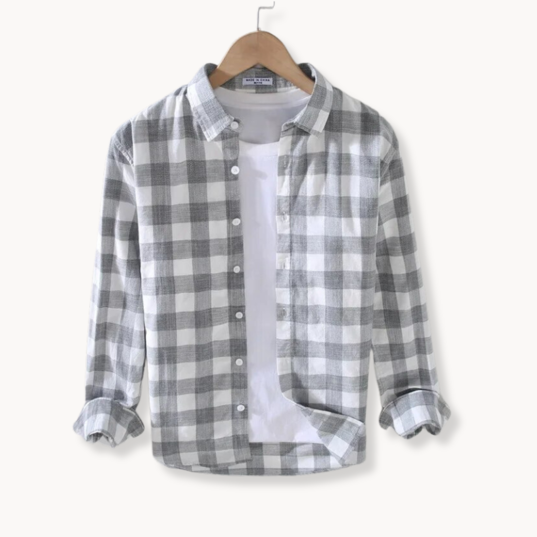 Men’s long sleeve gingham check button-up shirt with chest pocket and point collar for casual wear