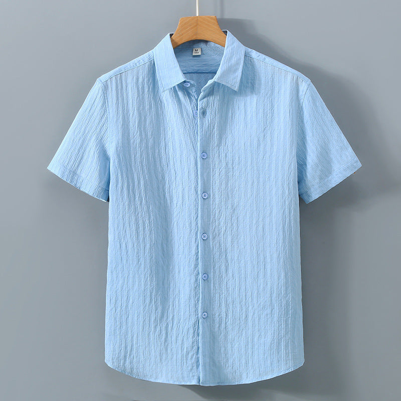Men’s short sleeve textured stripe button shirt with point collar and curved hem for casual wear