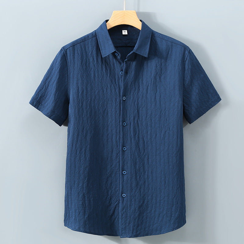 Men’s short sleeve textured stripe button shirt with point collar and curved hem for casual wear