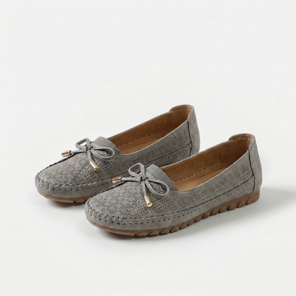 Women's Bow Detail Comfort Loafers - Sabine