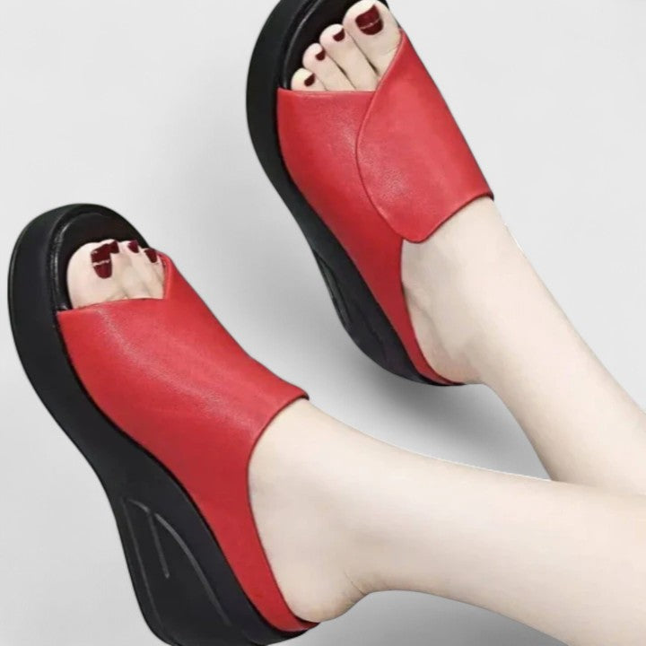 Women’s wedge sandals with cushioned sole and arch support