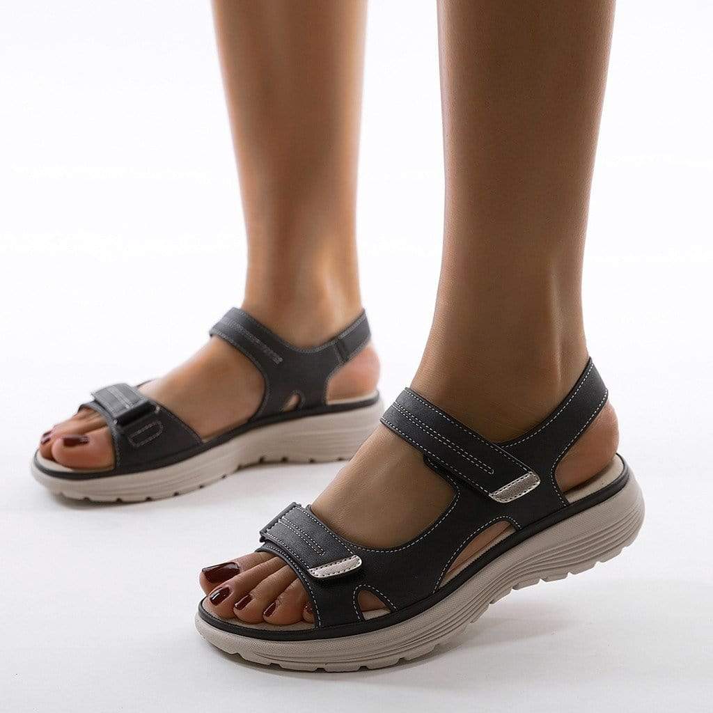 Women’s adjustable comfort walking sandals with cushioned sole