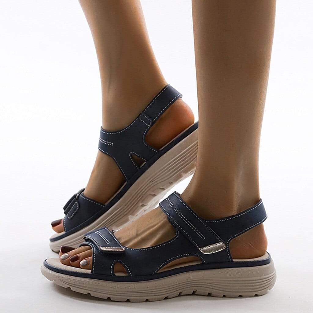 Women’s adjustable comfort walking sandals with cushioned sole