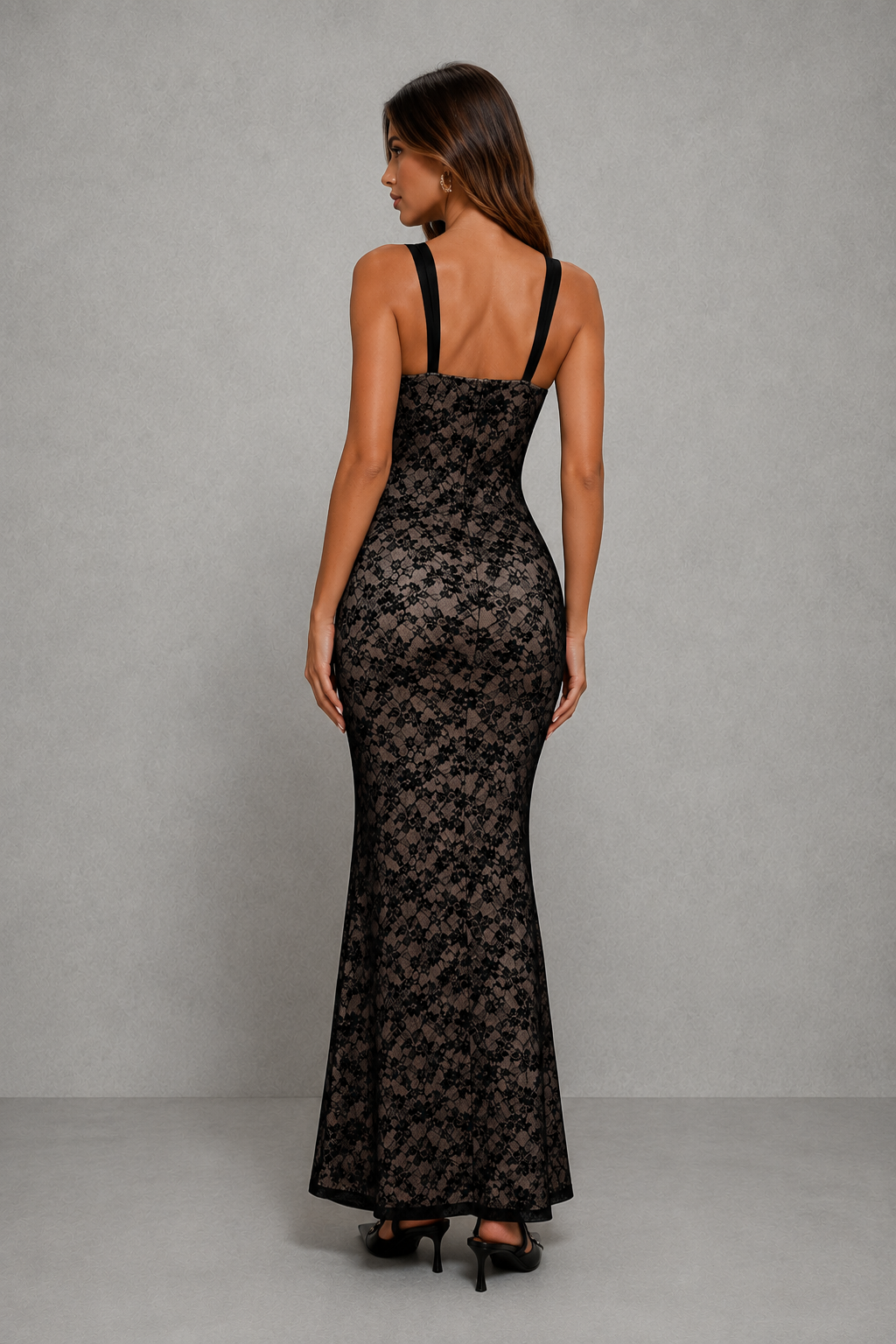 Women’s elegant floral lace maxi dress with a figure-flattering tailored silhouette and full-length design for formal and evening occasions.