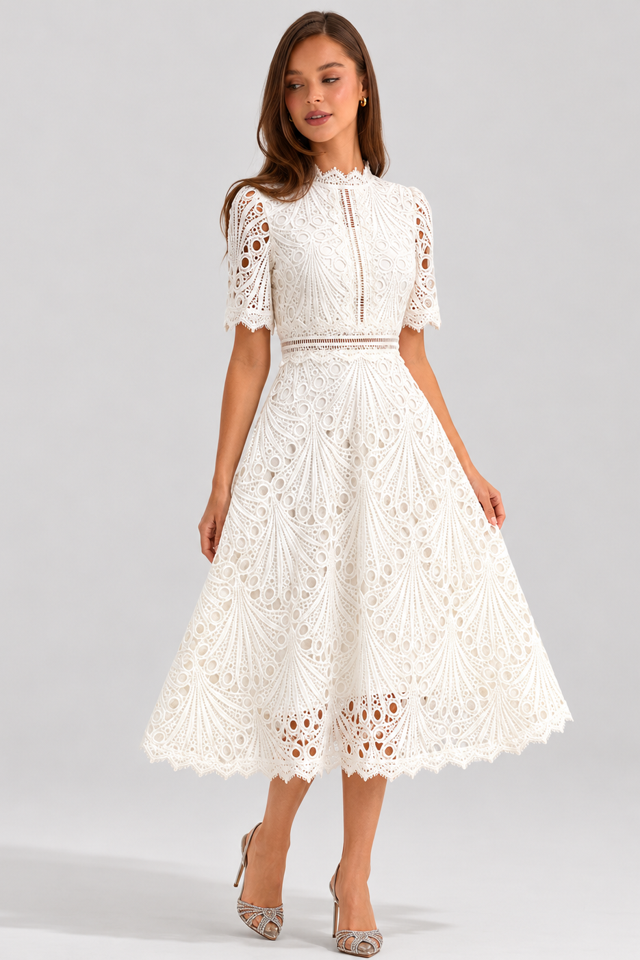 Women’s lace midi dress featuring a scoop neckline, lightweight lace fabric, and a relaxed midi-length silhouette, suitable for formal occasions, dinners, and casual wear.