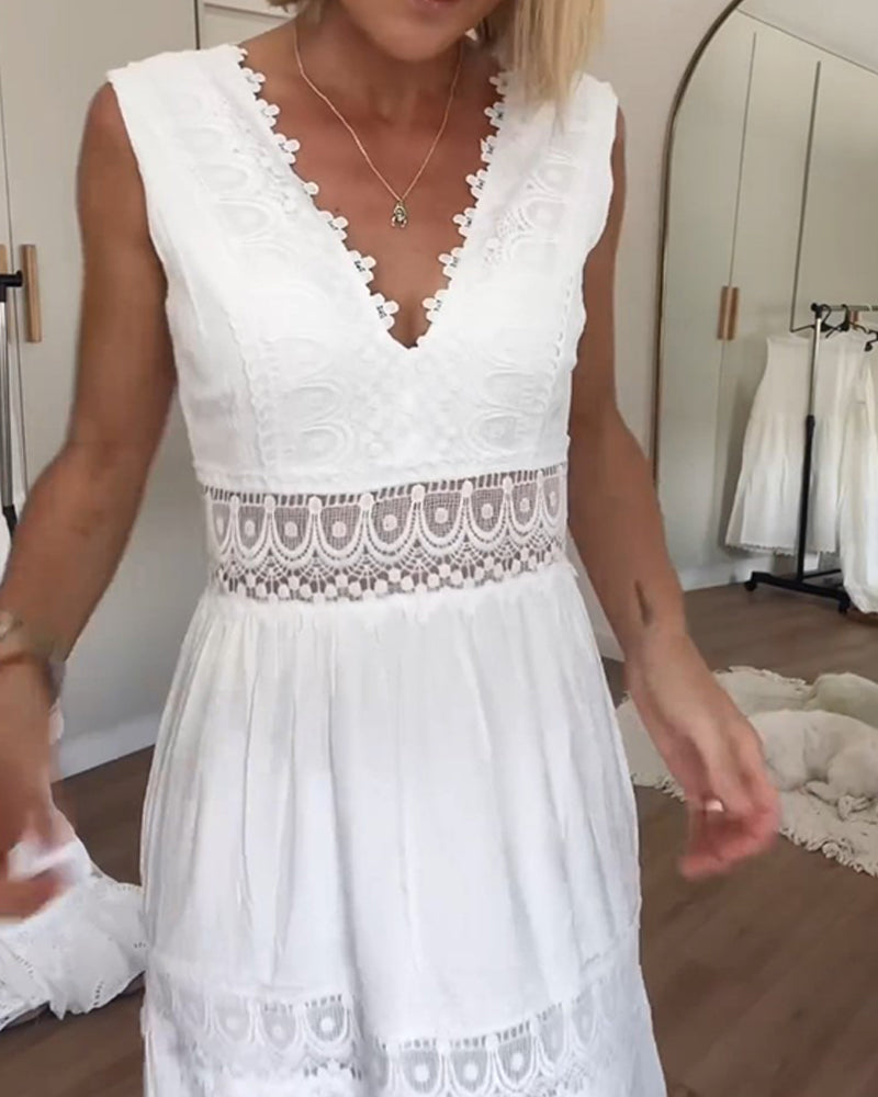 Women's sleeveless lace midi dress with V-neck and A-line silhouette
