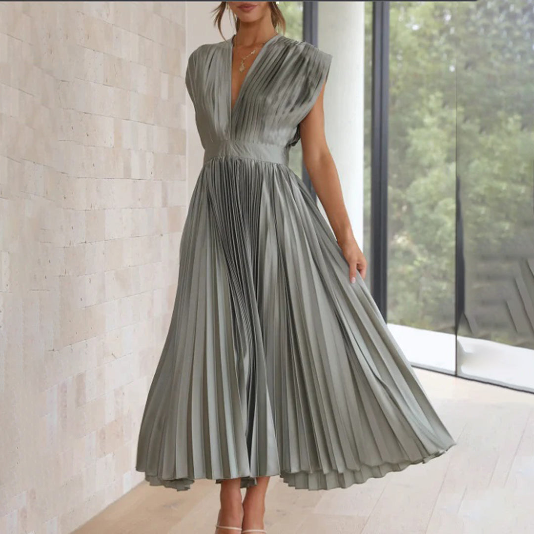 Women’s flattering midi dress for casual events and special occasions